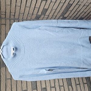 Loft Ladies Sweater Sz M Super Soft